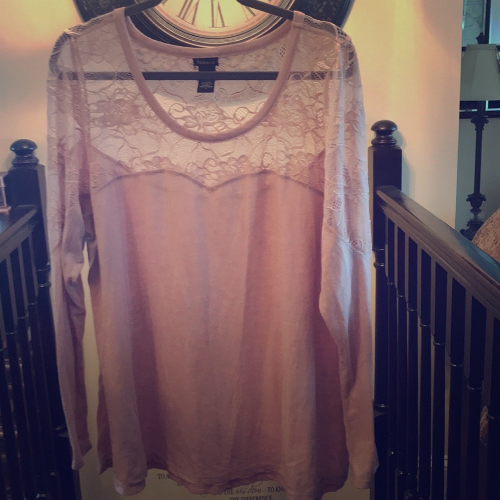 NWOT Dusty Rose top